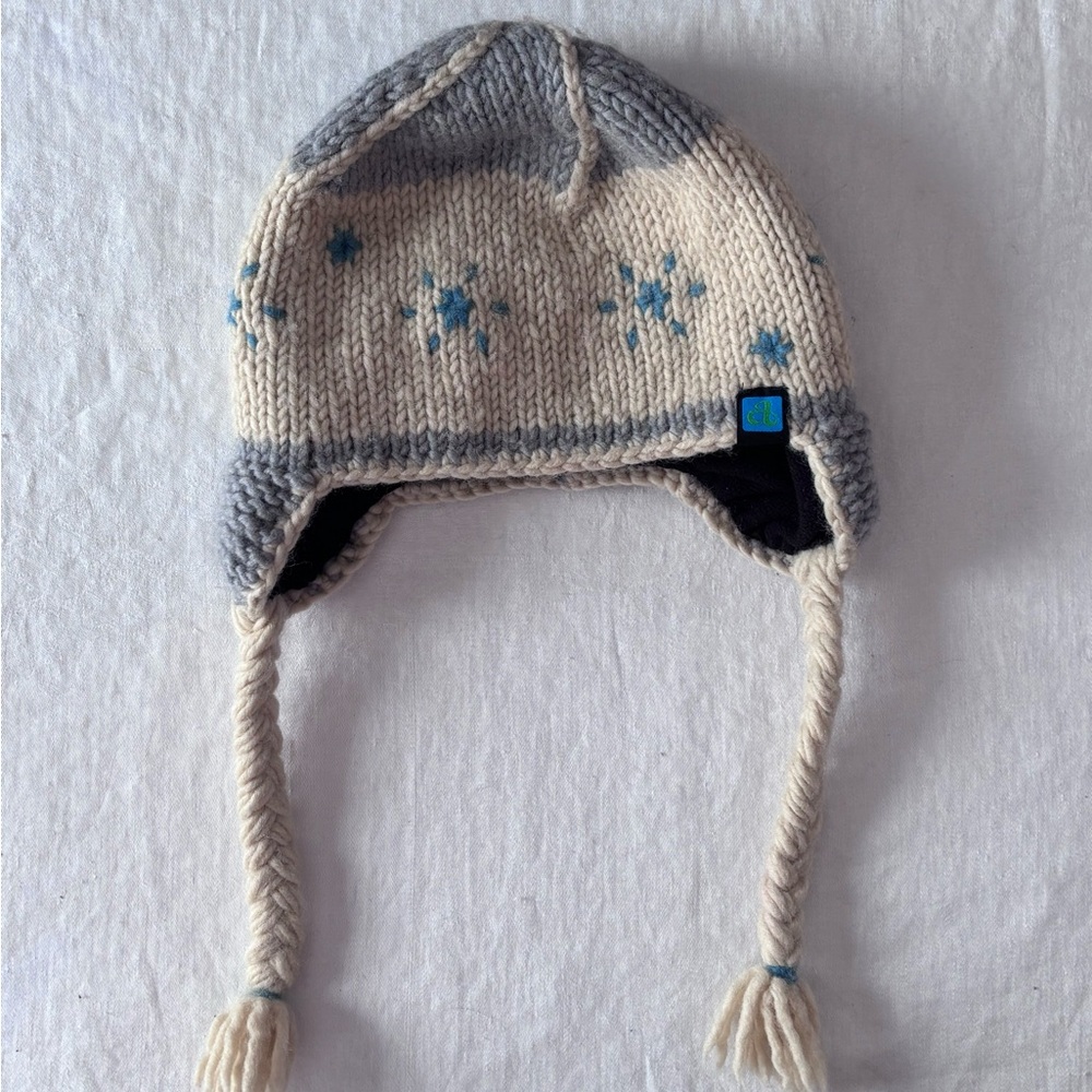 Hand knitted Wool Chulla Banf Lake Louise Sunshine Village Fleece Lined One Size
